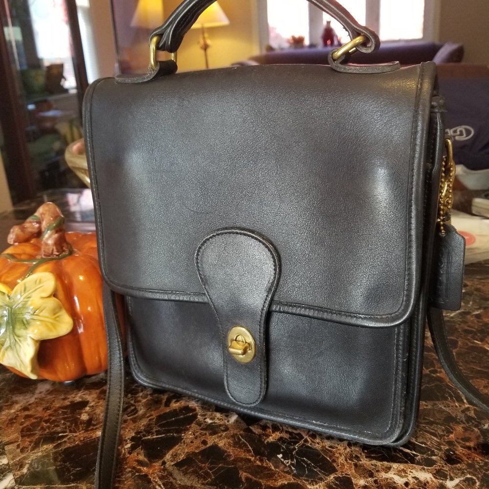 Vintage Coach Station Bag Black cross body